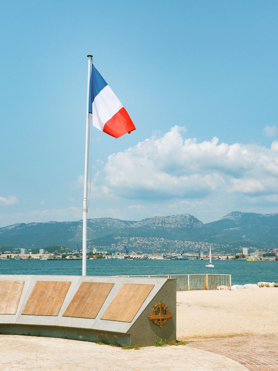 Peut-on encore vivre dans le pays où l’on est né&nbsp;?